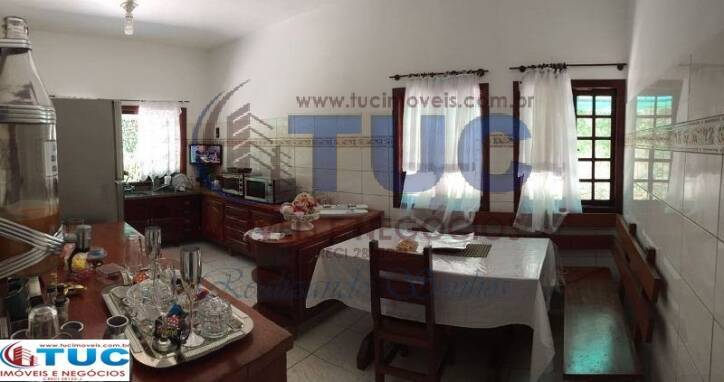 Casa à venda com 3 quartos, 1600m² - Foto 37