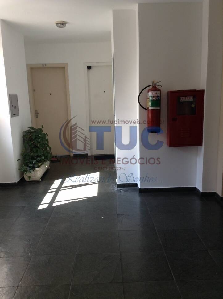 Apartamento para alugar com 3 quartos, 86m² - Foto 17