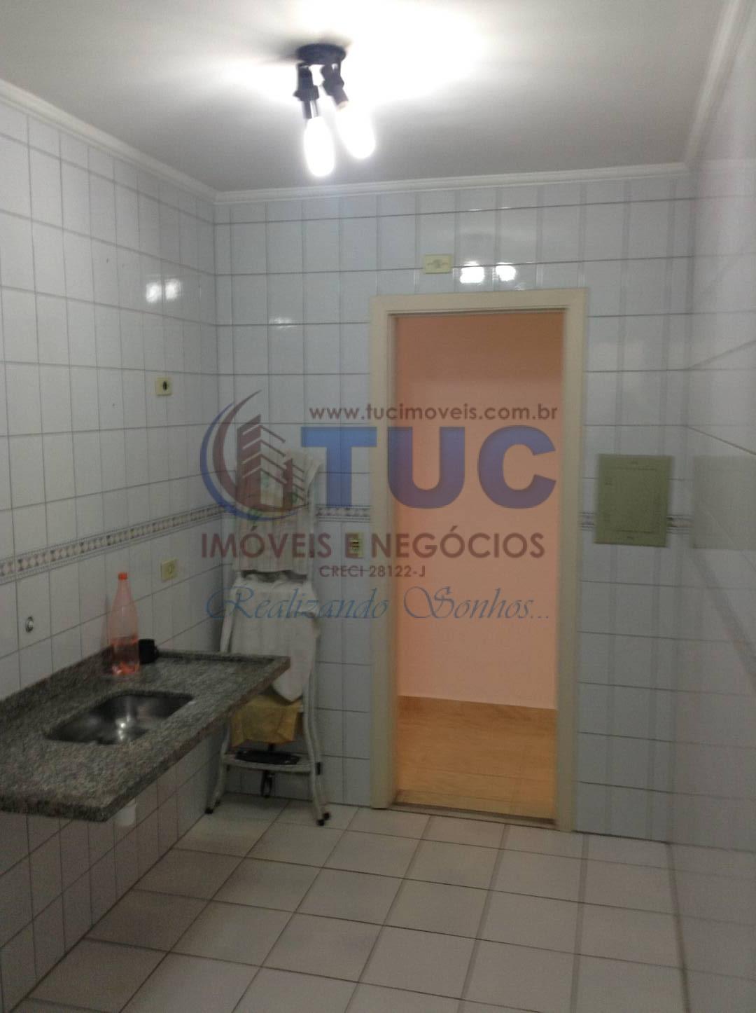 Apartamento para alugar com 3 quartos, 86m² - Foto 33