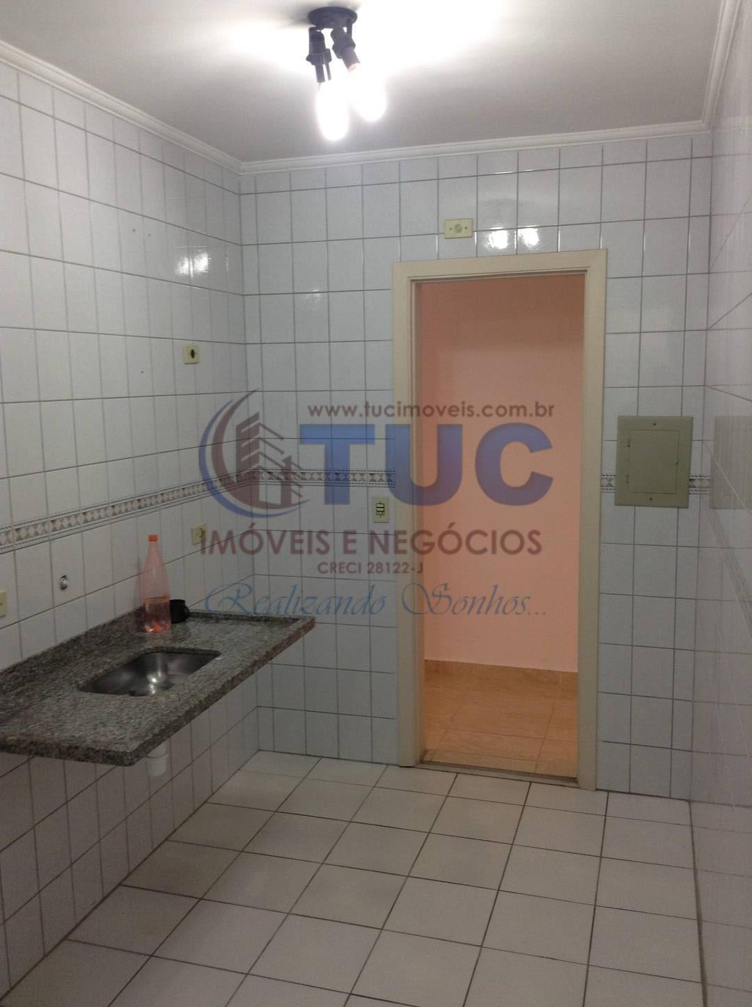 Apartamento para alugar com 3 quartos, 86m² - Foto 41