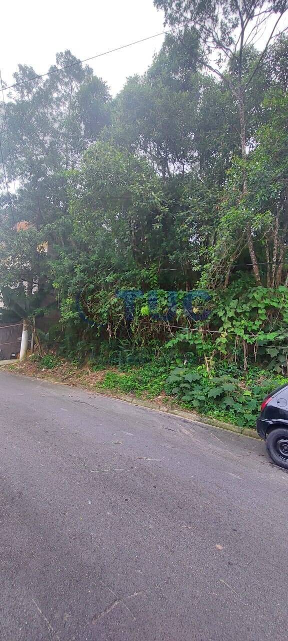 Terreno c/ metragem de 225m²- AC 50 mil+parcelas -Jd João de Barro-SBC