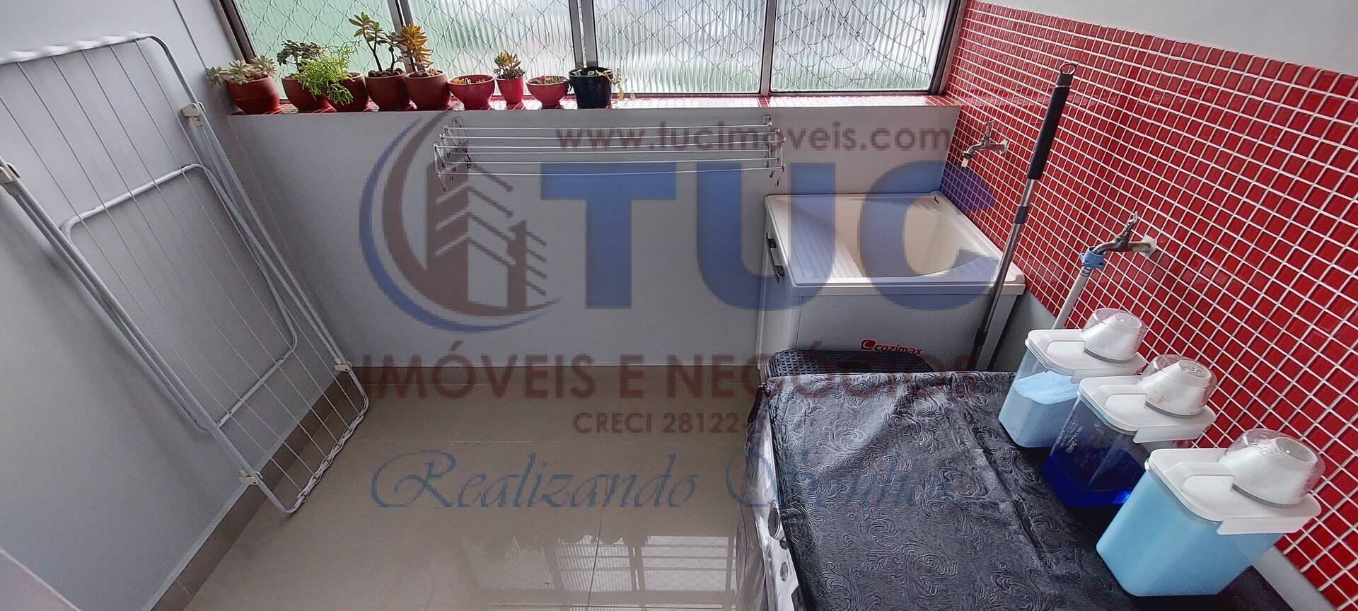 Apartamento à venda com 2 quartos, 68m² - Foto 53