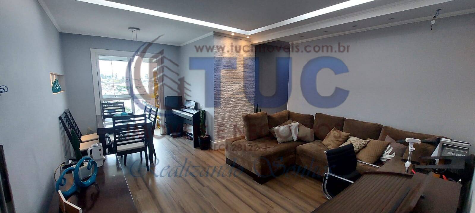 Apartamento à venda com 2 quartos, 68m² - Foto 1