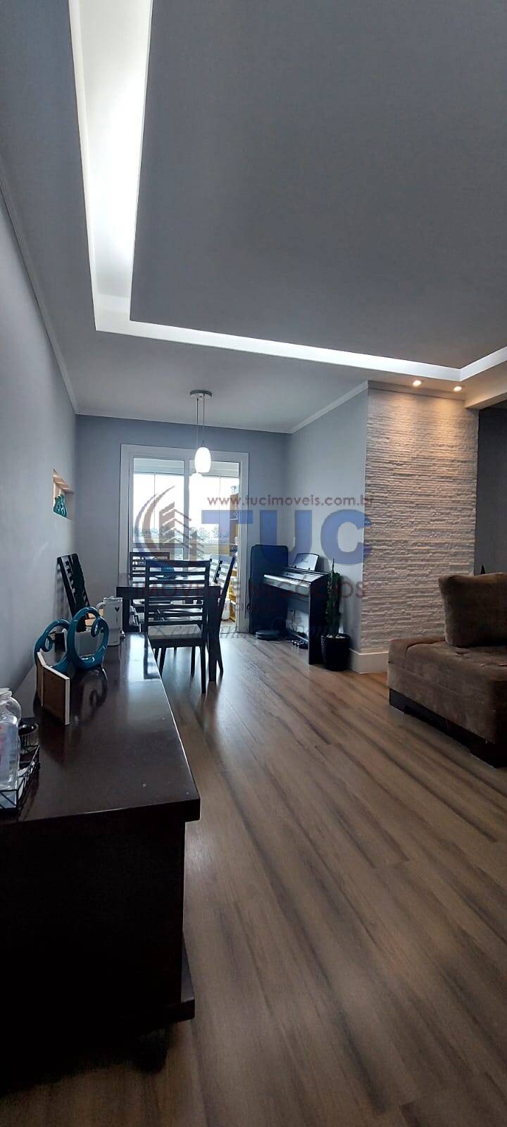 Apartamento à venda com 2 quartos, 68m² - Foto 4
